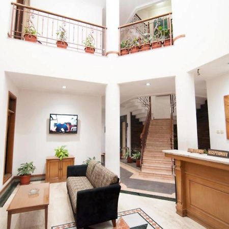 Corsica Hotel Bandung Ngoại thất bức ảnh