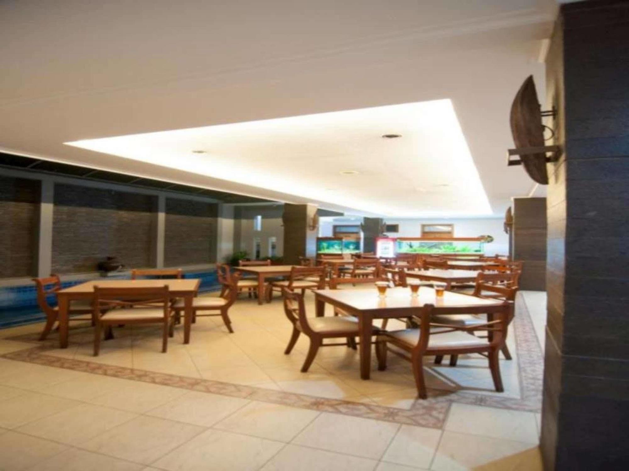 Corsica Hotel Bandung Ngoại thất bức ảnh